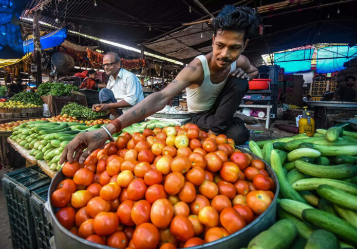 Why Tomato prices have increased in India | Tomato Economics
